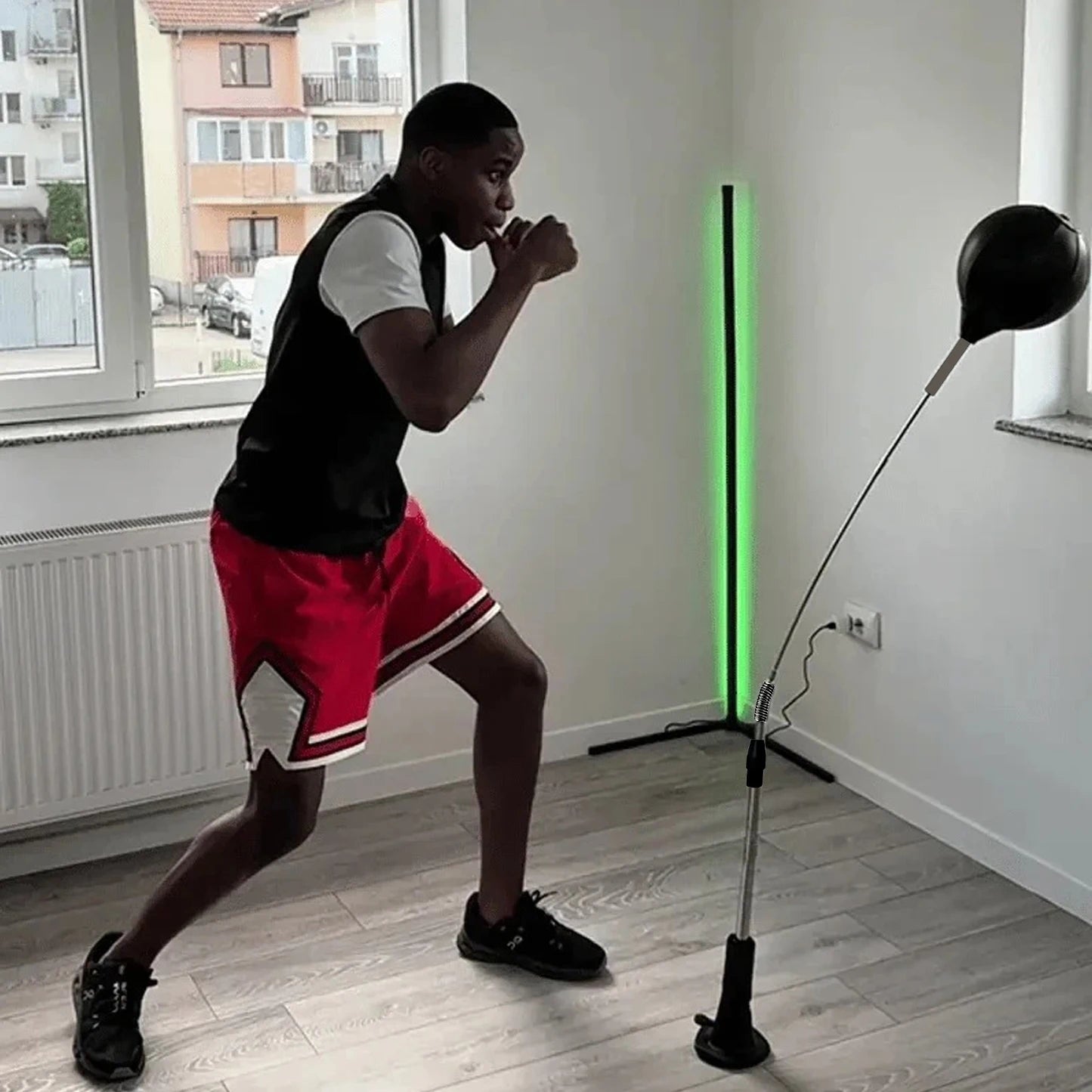 Cobra Punching Bag For Boxing Reflex Training And Home Fitness